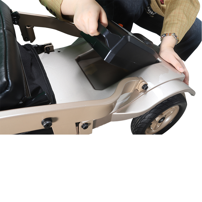 4륜 이동성 스쿠터